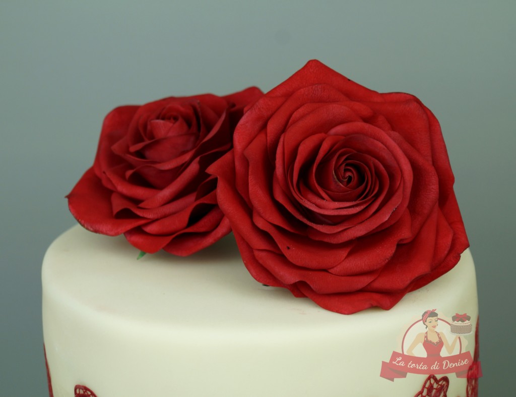 Rote Rosen zur Hochzeit